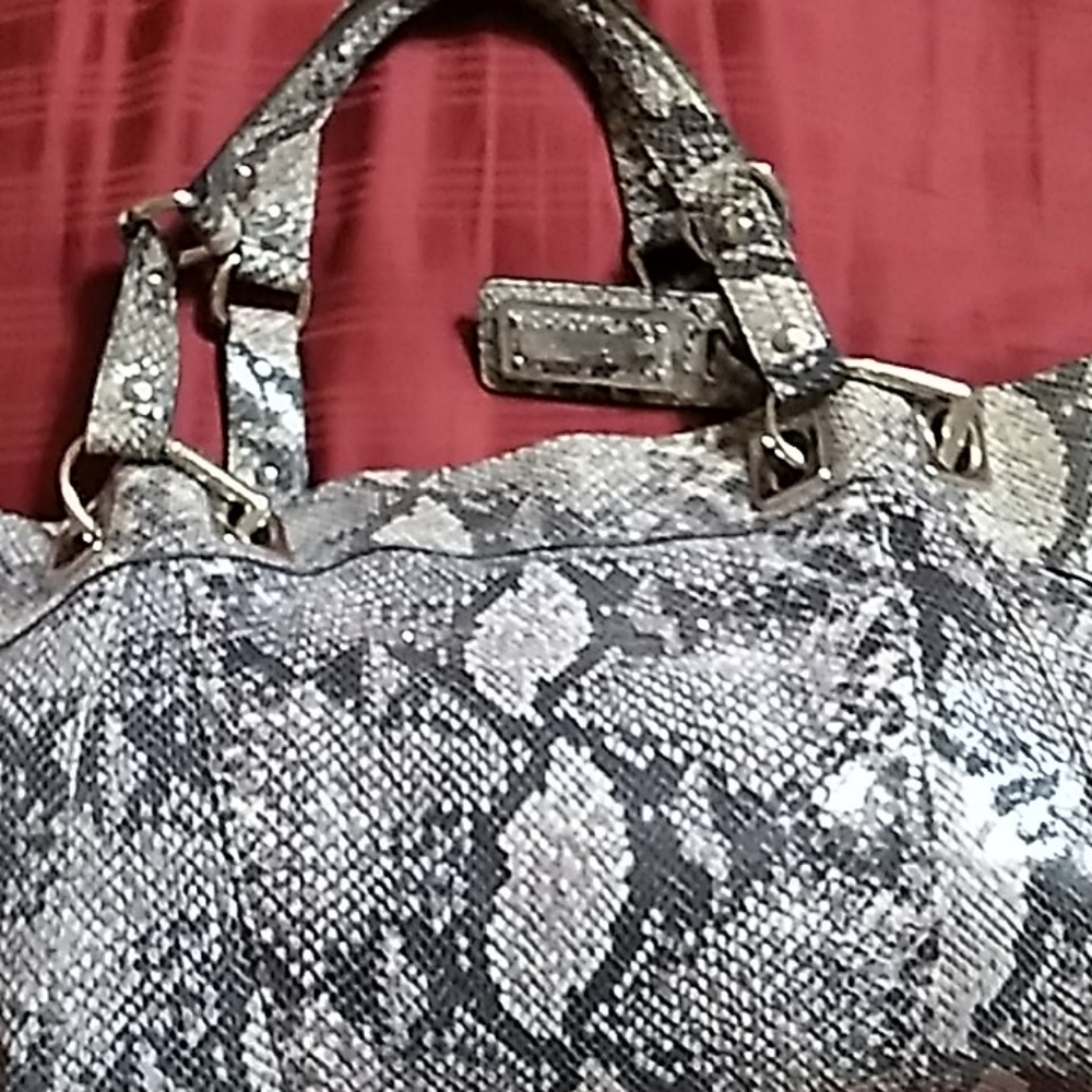 Purse - Picture 4 of 4